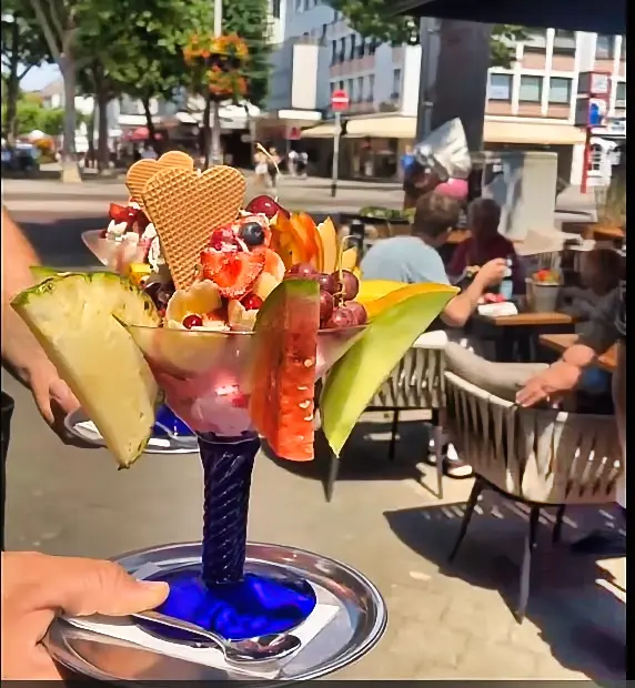 Rimini / Cobalt / Eisbecher
